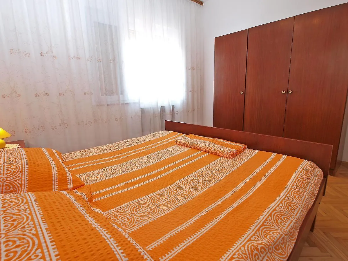 פולה Apartment Milutin 1051